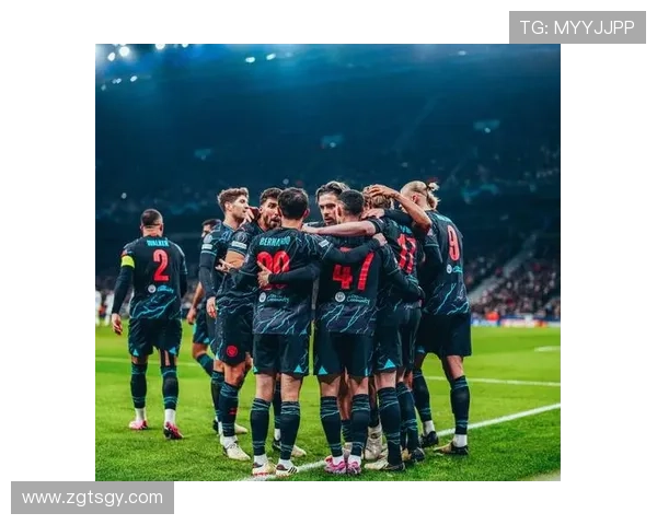 德甲转会新动向：多队引援策略调整，夏窗布局初显