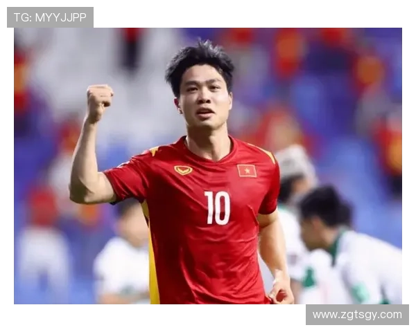 越南国家队年轻球员表现稳健，未来足球之路备受关注