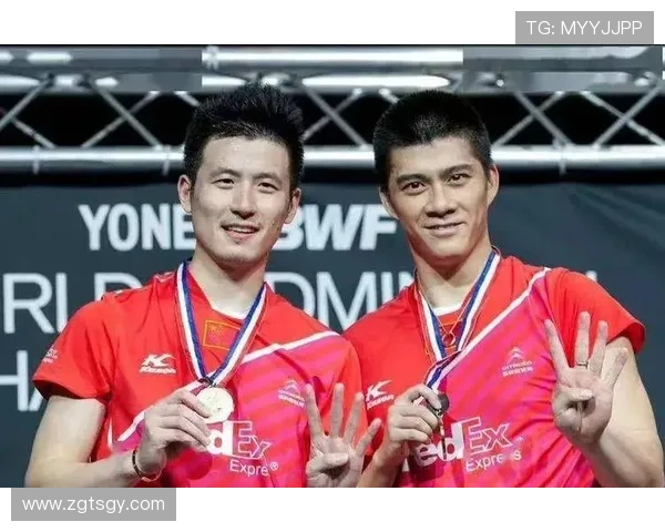 蔡赟居然能这样折腾球拍，普通人怕是买不起这“奢侈品”了吧？